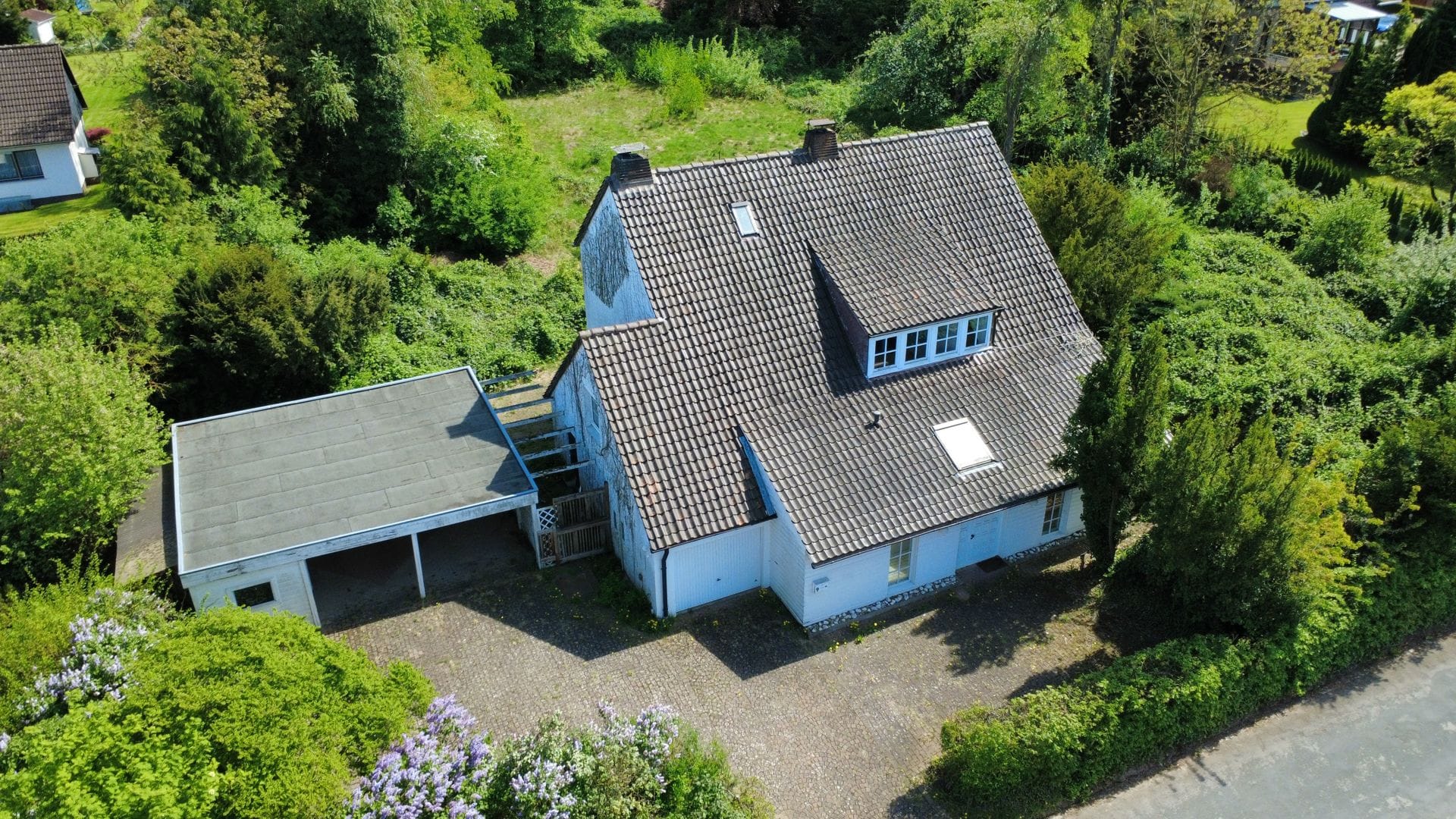 Immobilie in Boffzen - Traumhaftes Einfamilienhaus im Landhausstil - Bild 0