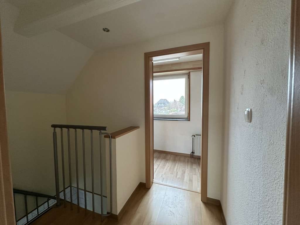 Immobilie in Grünendeich - Mit Blick auf die Elbe aufwachen. 
Ideal für Singles oder Paare. - Bild 3
