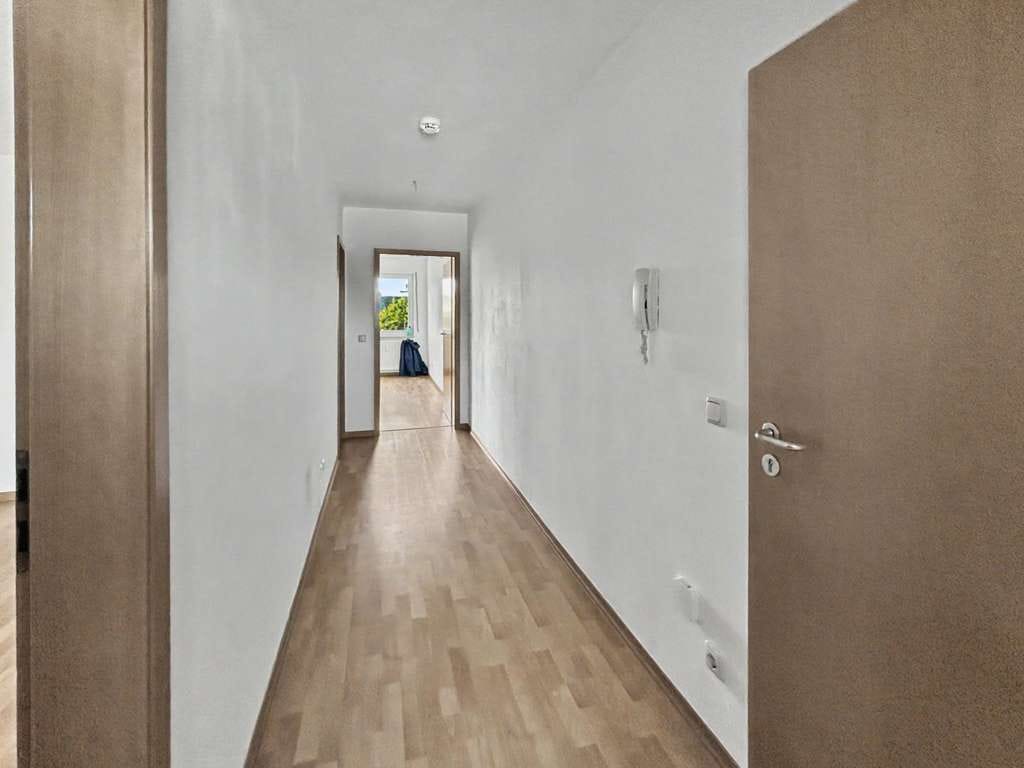 Immobilie in Schkopau - Kapitalanlage oder Eigenheim, gepflegte 2‑Zimmer‑Eigentumswohnung mit Stellplatz in Hohenweiden - Bild 3
