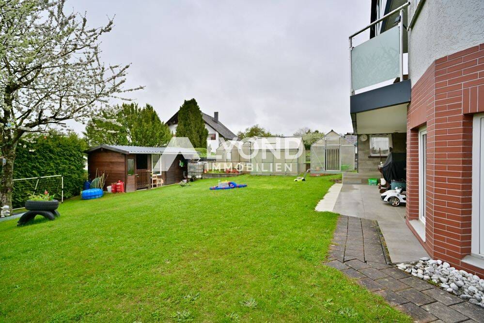 Immobilie in Unzenberg - Großzügiges Einfamilienhaus mit Sauna und viel Platz im Hunsrück - Bild 4