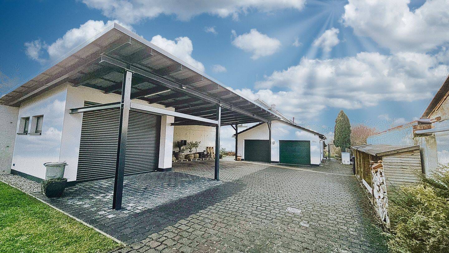 Immobilie in Sangerhausen - sehr hochwertiges, großes Wohnhaus mit viele Nebengelass - Bild 2