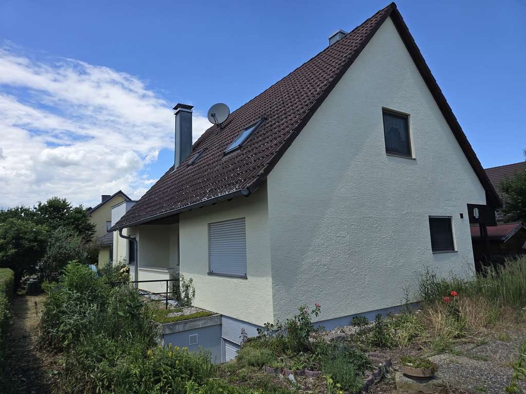 Immobilie in Rheinmünster - Einfamilienhaus in Rheinmünster-Söllingen mit  Garten  - Bild 1