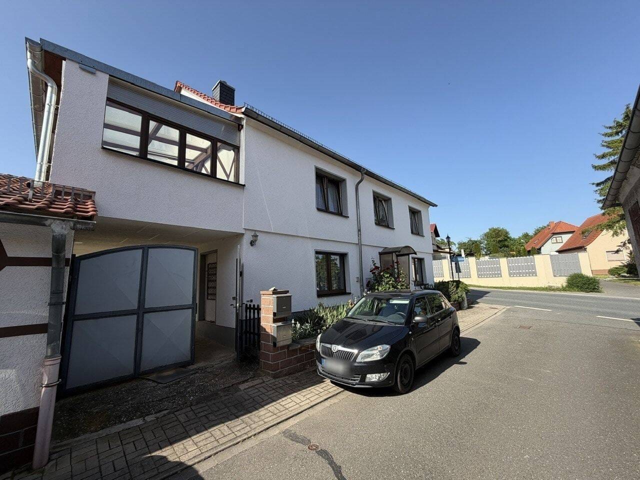 Immobilie in Bad Sulza - Großzügiges Zweifamilienhaus mit schönem Garten! Zwei Wohnungen, zwei Eingänge, ein Haus! - Bild 3