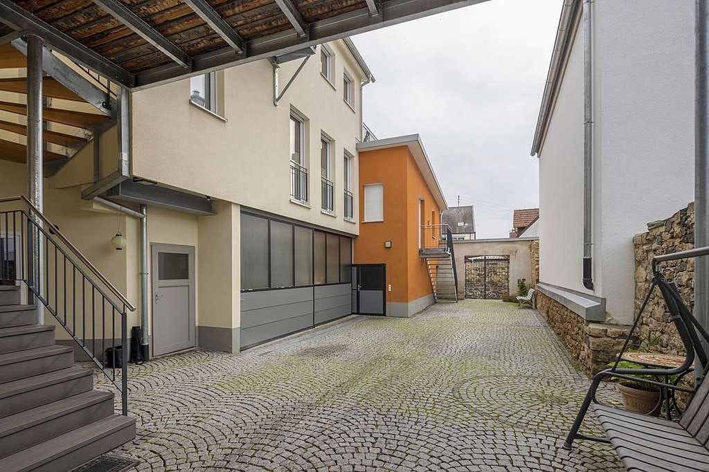 Immobilie in Ihringen - Ökologisch kernsanierter ehemaliger Winzerhof in Ihringen - Bild 3