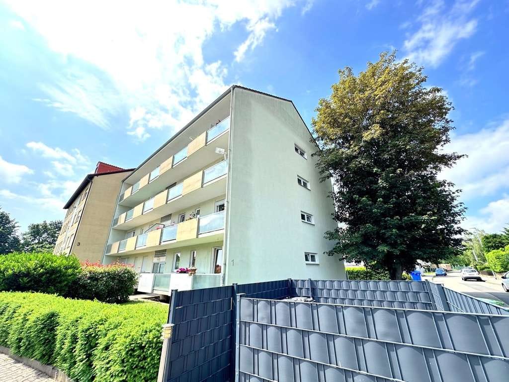Immobilie in Grünstadt - Leerstehende Eigentumswohnung im 1. Obergeschoss eines ruhig gelegenen Mehrfamilienhauses - Bild 1