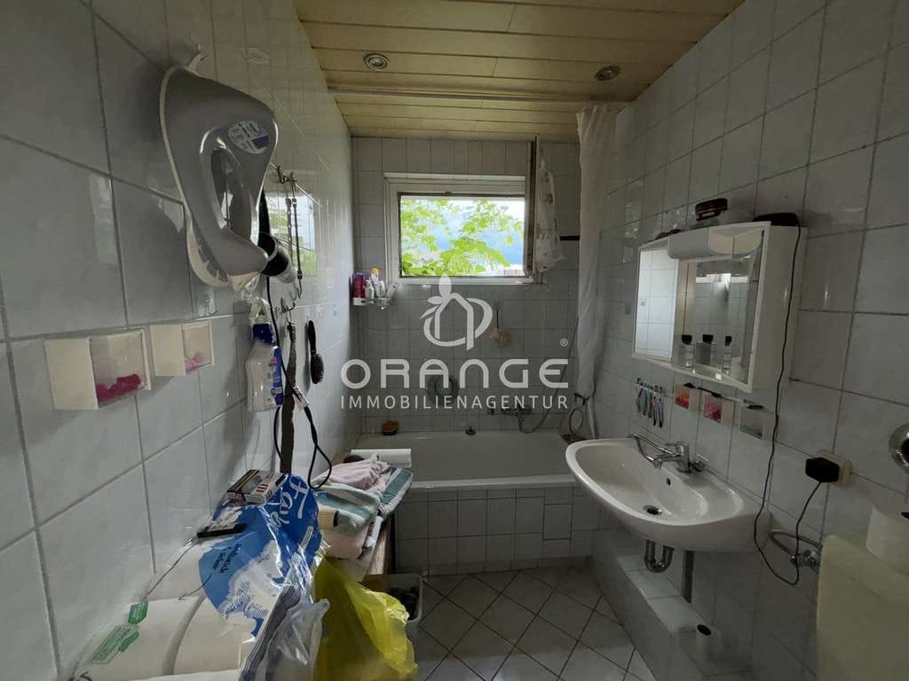 Immobilie in Calbe (Saale) - * Voll vermietetes Mehrfamilienhaus mit 3 Wohneinheiten – Solide Kapitalanlage in Calbe * - Bild 4