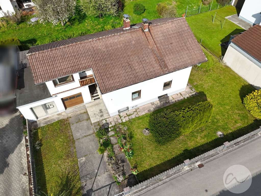Immobilie in Großkarolinenfeld - Sanierungsbedürftiges Haus in ruhiger Lage von Großkarolinenfeld - Bild 3