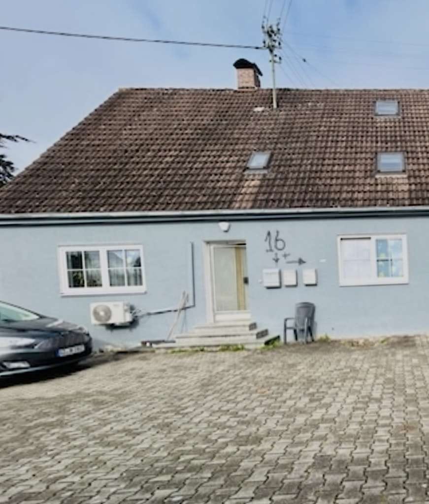 Immobilie in Burgau - FÜR KAPITALANLEGER UND PRIVAT PERSONEN Gut vermietete Zweifamilien-REH - Bild 0