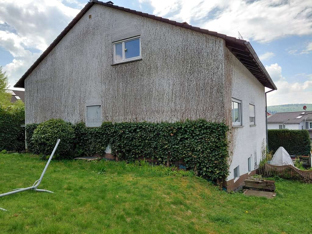 Immobilie in Niedernhausen - Solides 2 - 3 FAMILIENHAUS in sonniger HALBHÖHENLAGE... - Bild 2
