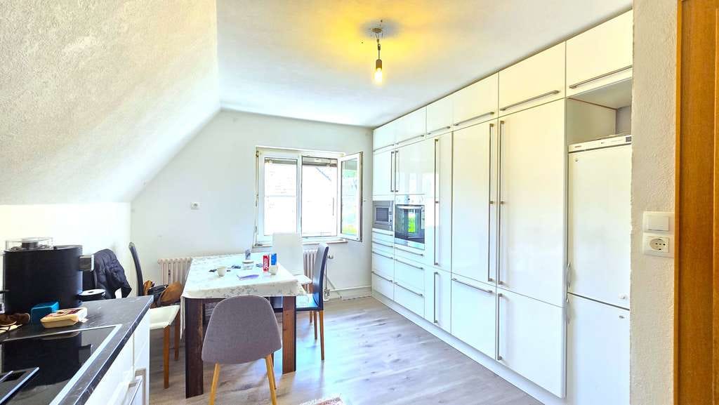 Immobilie in Titisee-Neustadt - Attraktive 5 Zi. Wohnung in naturnaher Lage von Titisee- Neustadt zu verkaufen - Bild 4