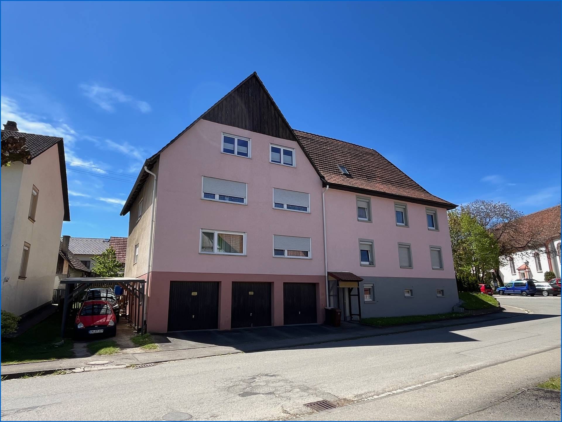 Immobilie in Tengen - Optimales Mehrfamilienhaus mit 6 Einheiten und sehr guter Rendite, vieles Modernisiert ! - Bild 3