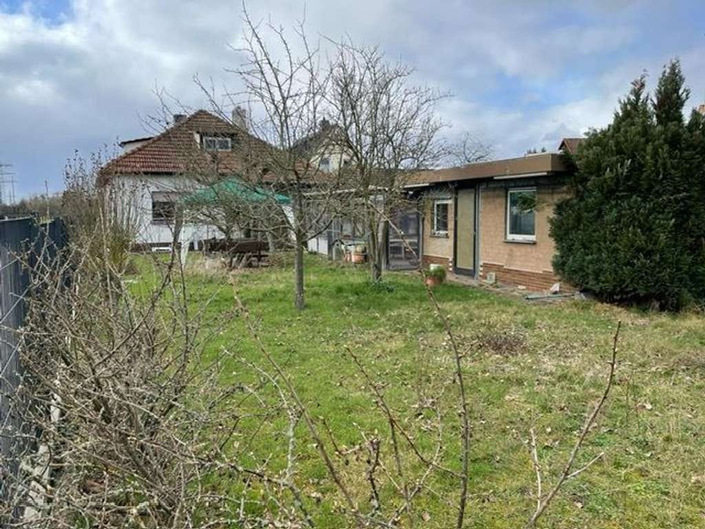 Immobilie in Karlstein am Main - Klassischer  Bungalow  auf XXL-  Grundstück in idyllischer  Wohngegend***** - Bild 3