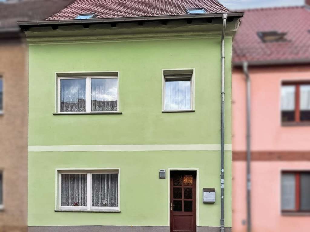 Immobilie in Bollewick - Großzügige Altbauimmobilie mit Sanierungsbedarf im Stadtkern von Röbel an der Müritz - Bild 0