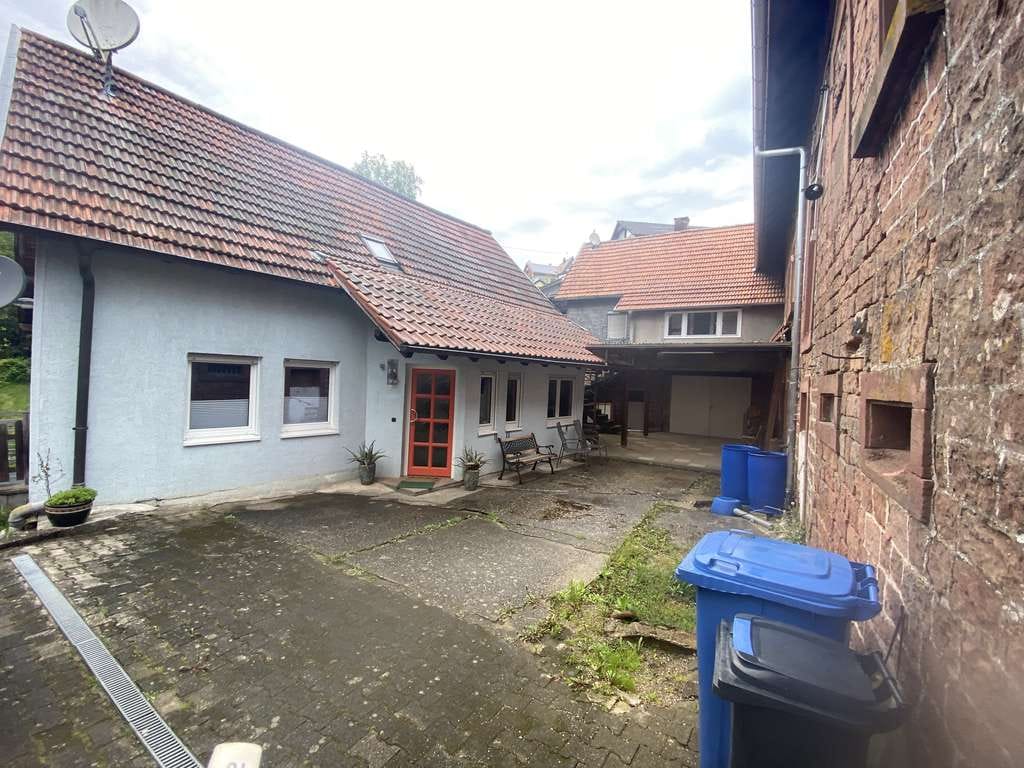 Immobilie in Elmstein - EFH+ELW mit gr. Garten & Nebengebäude - Bild 4