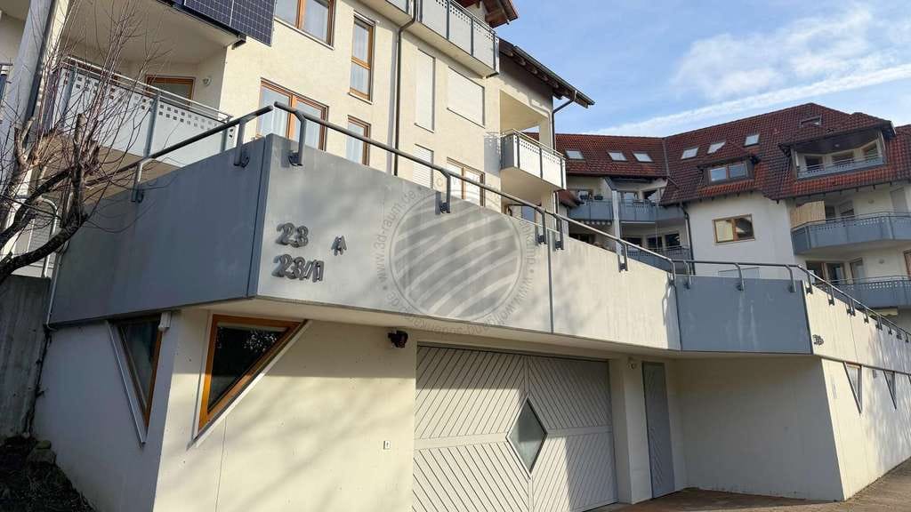 Immobilie in Krauchenwies - WOLFGANG SODENKAMP /// EG-Whg mit großer Terrasse und TG - frei zum 01.07.2026 *PROVISIONSFREI - Bild 1