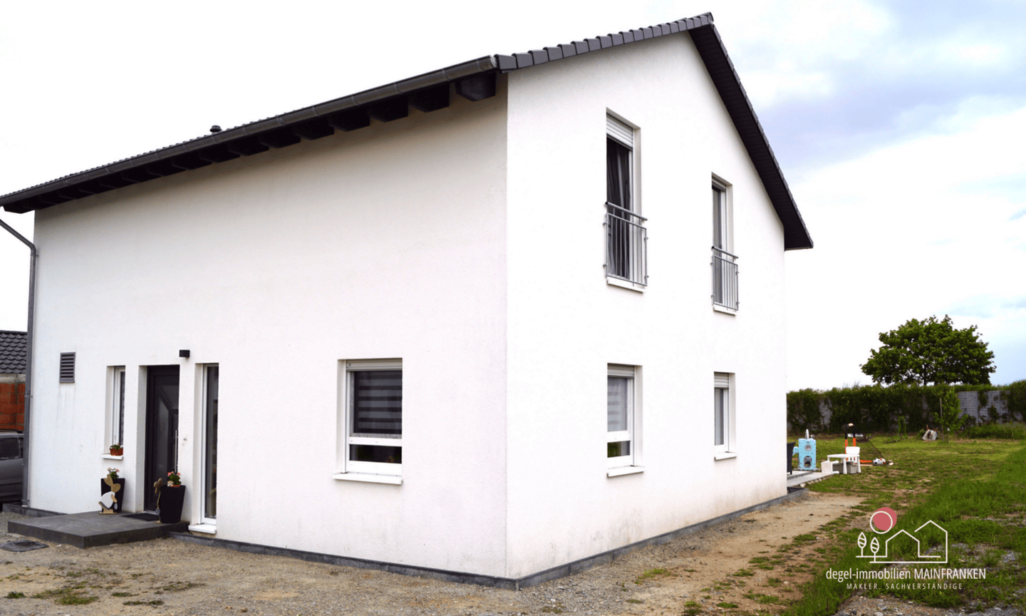 Immobilie in Rödelsee - Modern wohnen. Ruhig leben. Viel Platz genießen. & A+ Energieeffizienz - Bild 1