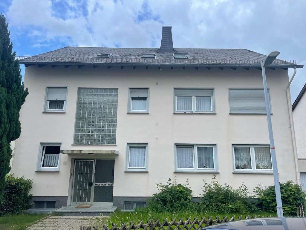 Immobilie in Rheinböllen - Charmantes 3-Familienhaus  - Bild 0