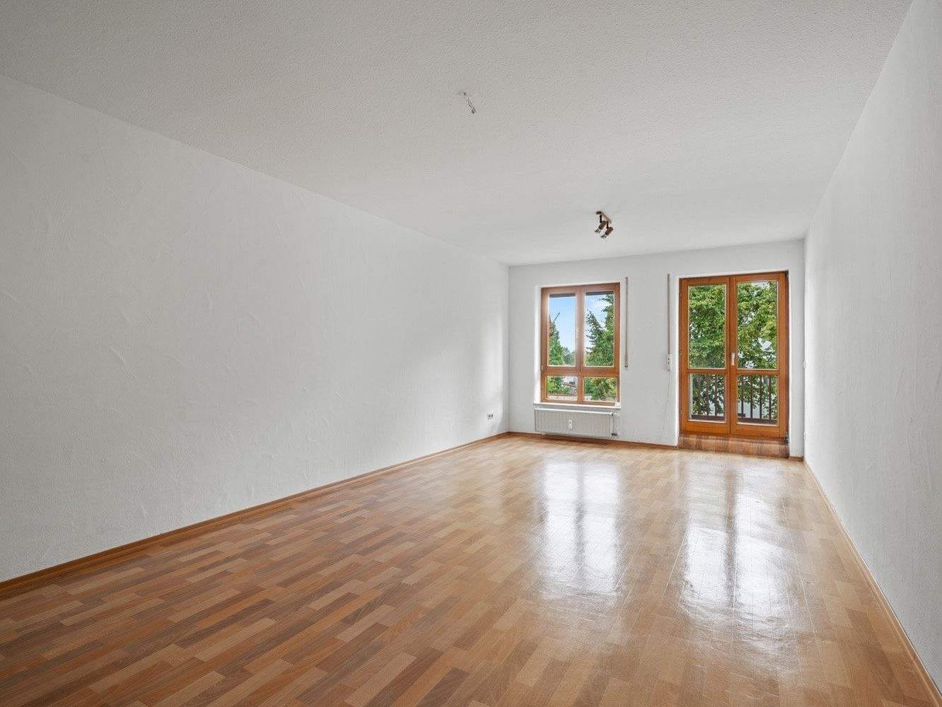 Immobilie in Daisendorf - In ruhiger und sonniger Südlage 2,5 Zimmer Eigentumswohnung - sofort beziehbar - Bild 2