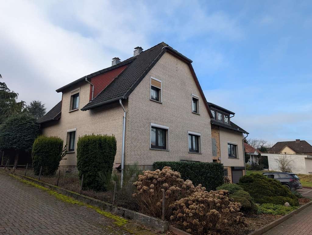 Immobilie in Auetal - Viel Platz im Grünen – gepflegtes Wohnhaus - Bild 0