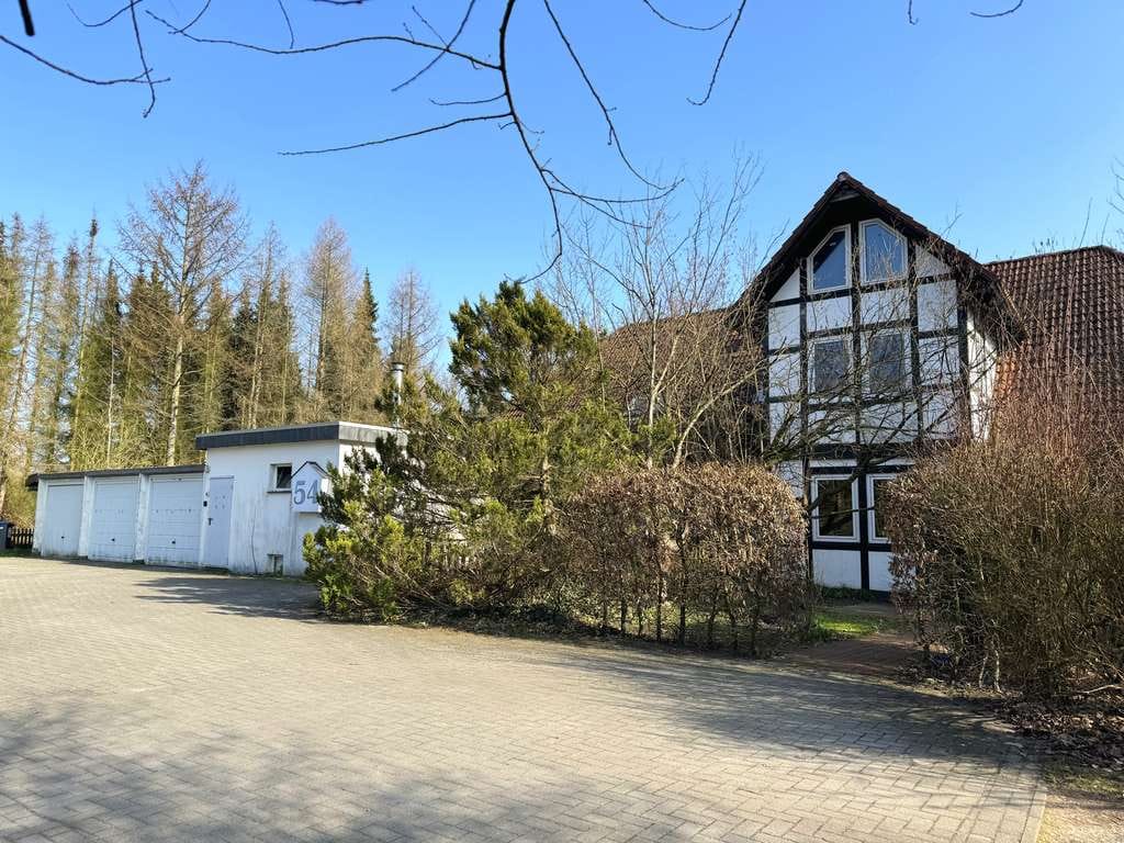 Immobilie in Faßberg - Provisionsfrei: Ehemaliges Bauernhaus für Pferdefreunde nähe Heidesee - Bild 2