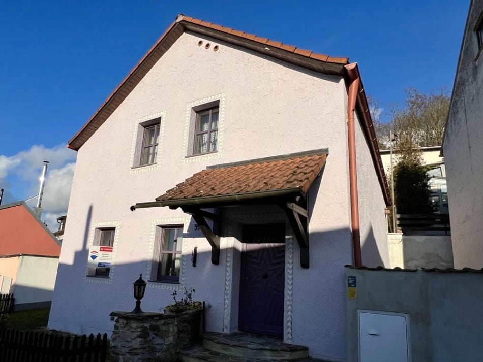 Immobilie in Regenstauf - Ein Einfamilienhaus für die kleine Familie! Sofort verfügbar! - Bild 1