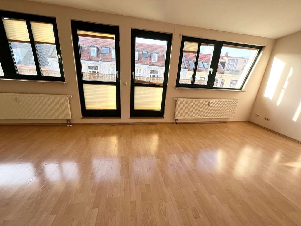 Immobilie in Rostock - ***Kapitalanlage*** Saniertes Mehrfamilienhaus in TOP-Lage in der KTV mit 7 x Wohneinheiten...!!! - Bild 3