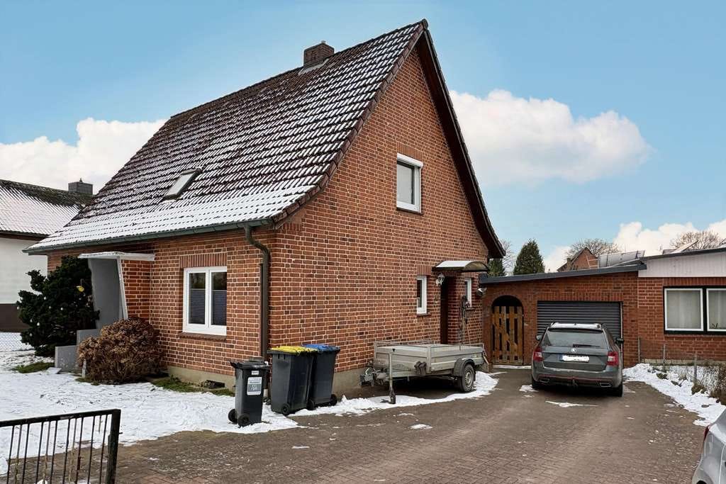 Immobilie in Koberg - Zweifamilienhaus in dörflicher Lage - Bild 1