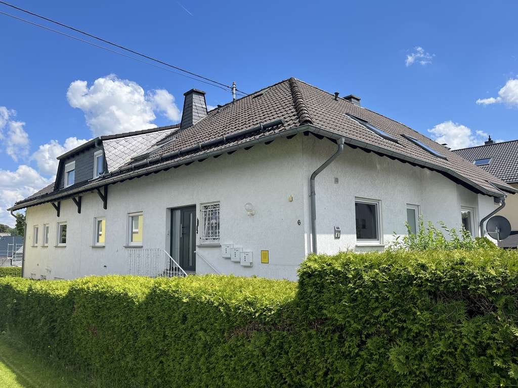 Immobilie in Waldmühlen - MFH mit 6 Wohneinheiten für Kapitalanleger im Bieterverfahren!!!, Mietertrag über 40.000 € p. a. - Bild 0
