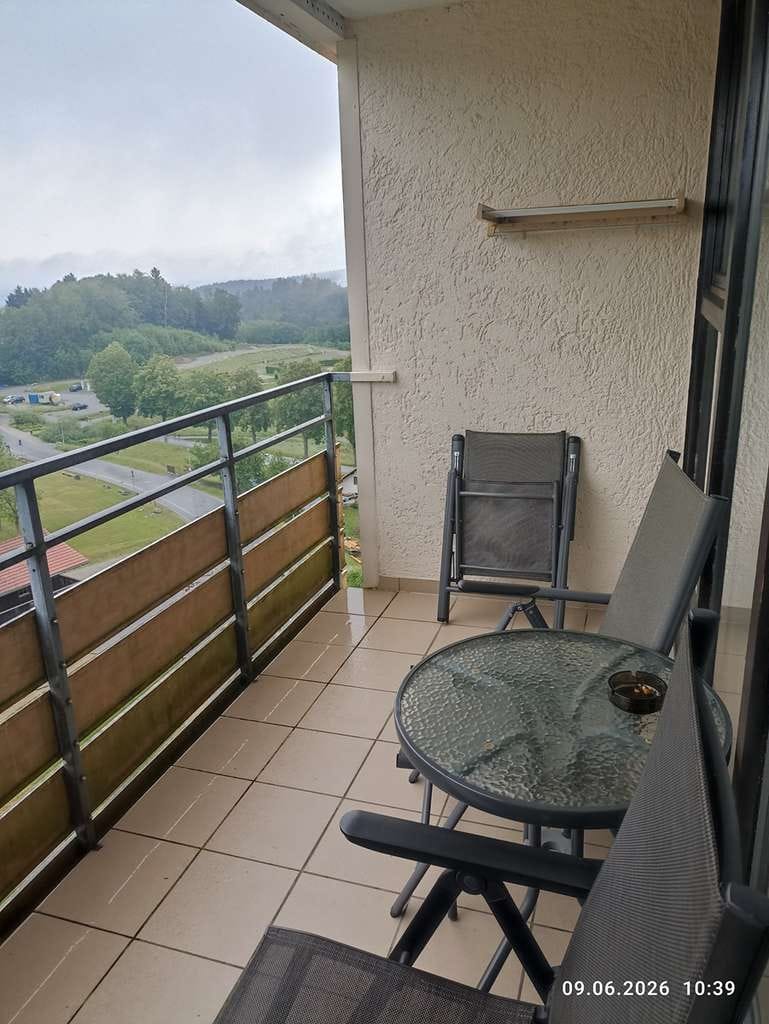 Immobilie in Freyung - Gepflegtes Ferienappartement mit Ostbalkon in Aussichtslage - Bild 2