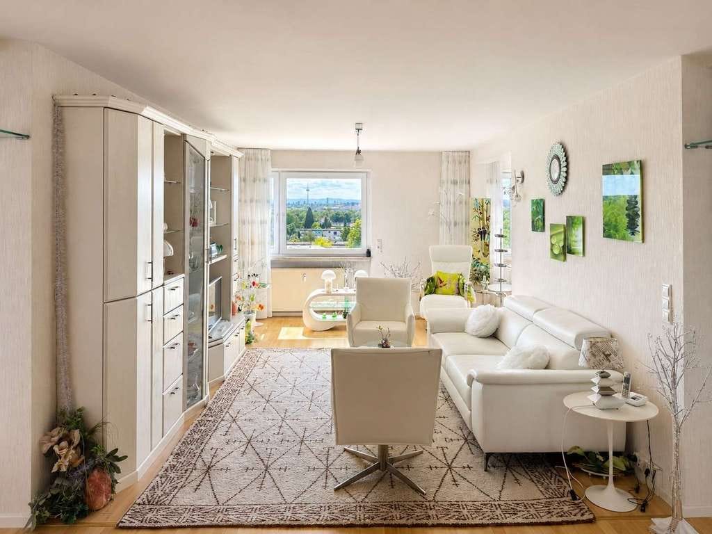 Immobilie in Mannheim - 4-Zimmer-Wohnung mit 96 m², 3 Balkonen, Aufzug & Stellplatz - Auf Erbbaurecht - Bild 4
