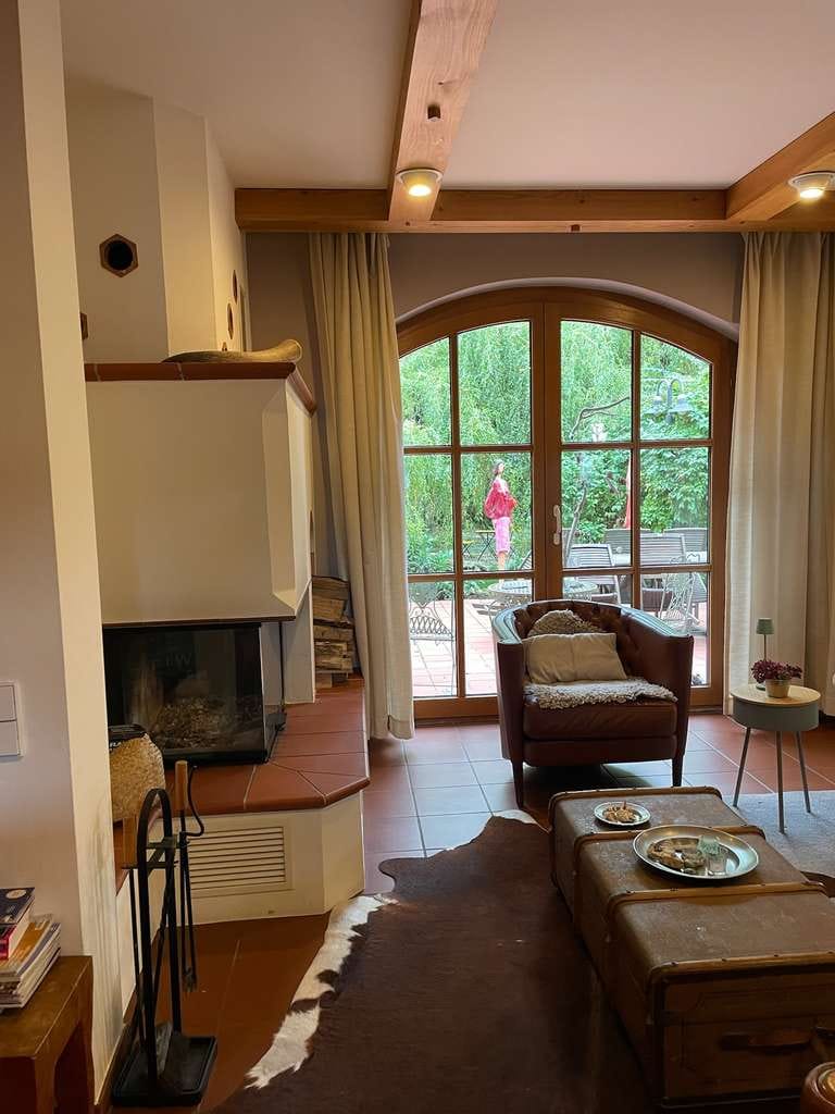 Immobilie in Ober-Hilbersheim - Viel Raum für Ideen: Traumhaftes Familienhaus mit Garten und Sauna – Bauplatz und Gewerbe möglich - Bild 3