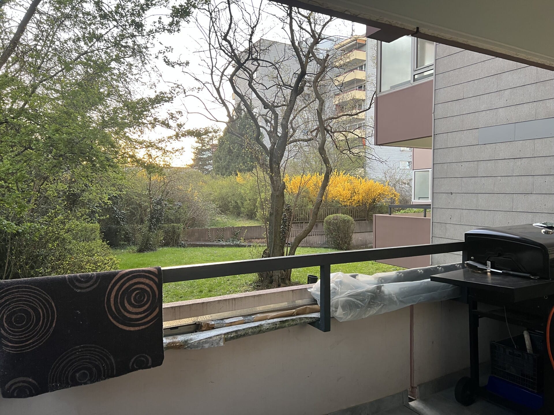 Immobilie in Asperg - 3 Zimmer, Balkon, Potenzial: Ihre Chance in gefragter Lage von Asperg - Bild 1