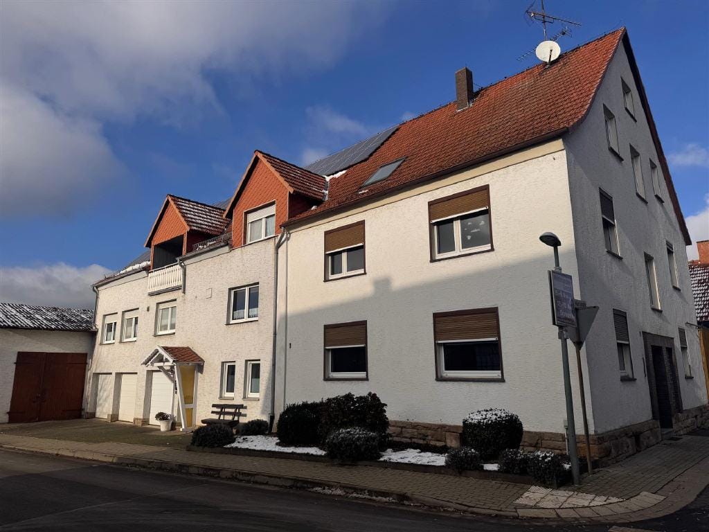Immobilie in Grebenstein - Zwei Doppelhaushälften aus unterschiedlichen Baujahren in ruhiger Lage von Udenhausen - Bild 0
