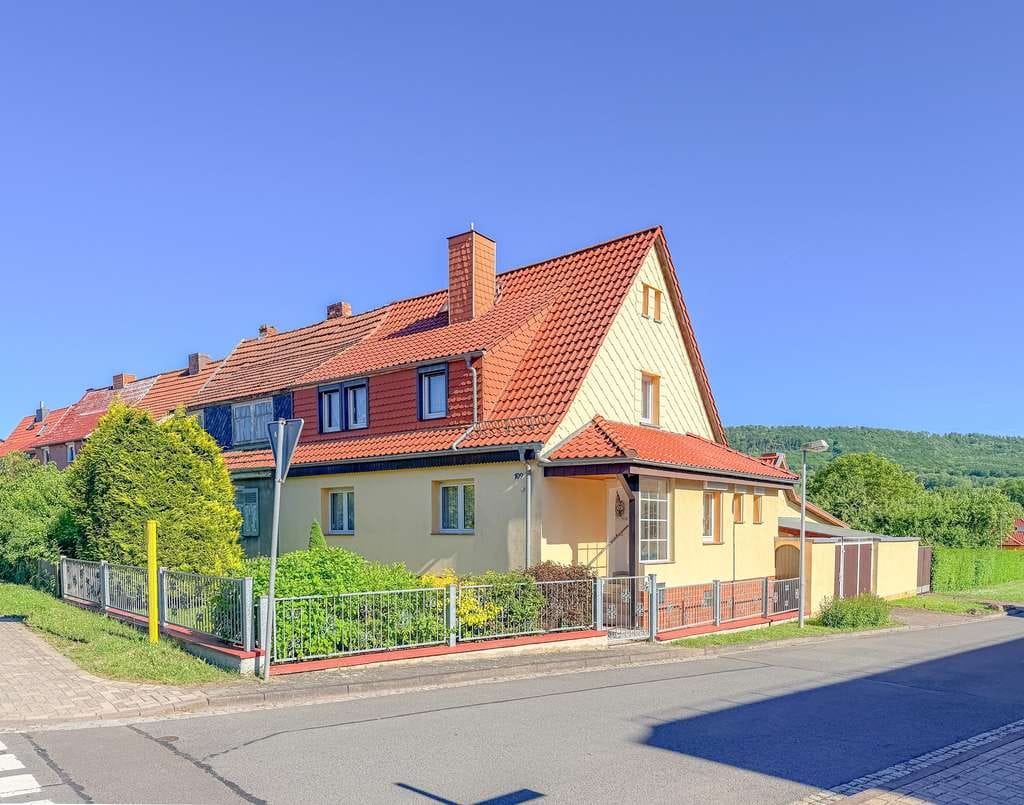 Immobilie in Sollstedt - Hier fühlt sich die ganze Familie wohl – viel Platz und gepflegtes Ambiente - Bild 0
