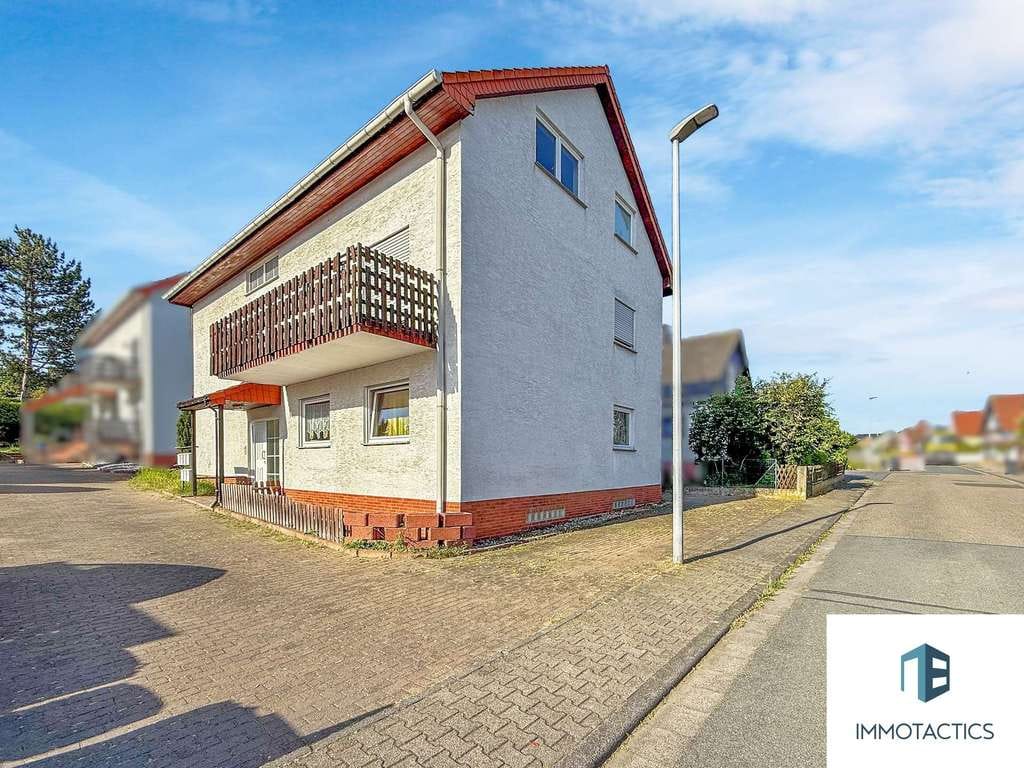 Immobilie in Udenheim - Helle 2-Zimmer-Souterrainwohnung im gepflegten Mehrfamilienhaus - auch Ideal als Kapitalanlage - Bild 0