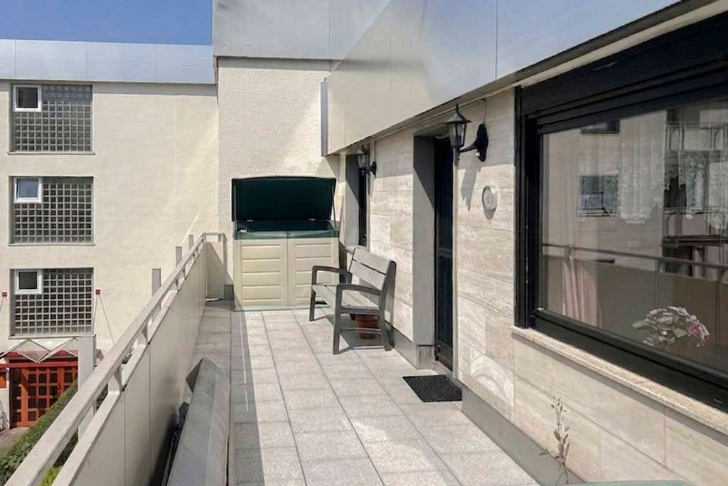 Immobilie in Bergheim - Lichtdurchflutete 3-Zimmer-Wohnung mit sonnigem Balkon - ideal für Eigennutzer oder Kapitalanleger - Bild 1