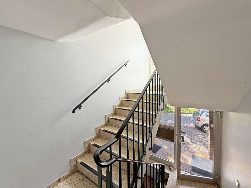 Immobilie in Bargteheide - Bargteheide - Zentrumslage: attraktiv vermietete 3-Zimmer Wohnung mit TG Stellplatz und Kellerraum - Bild 2