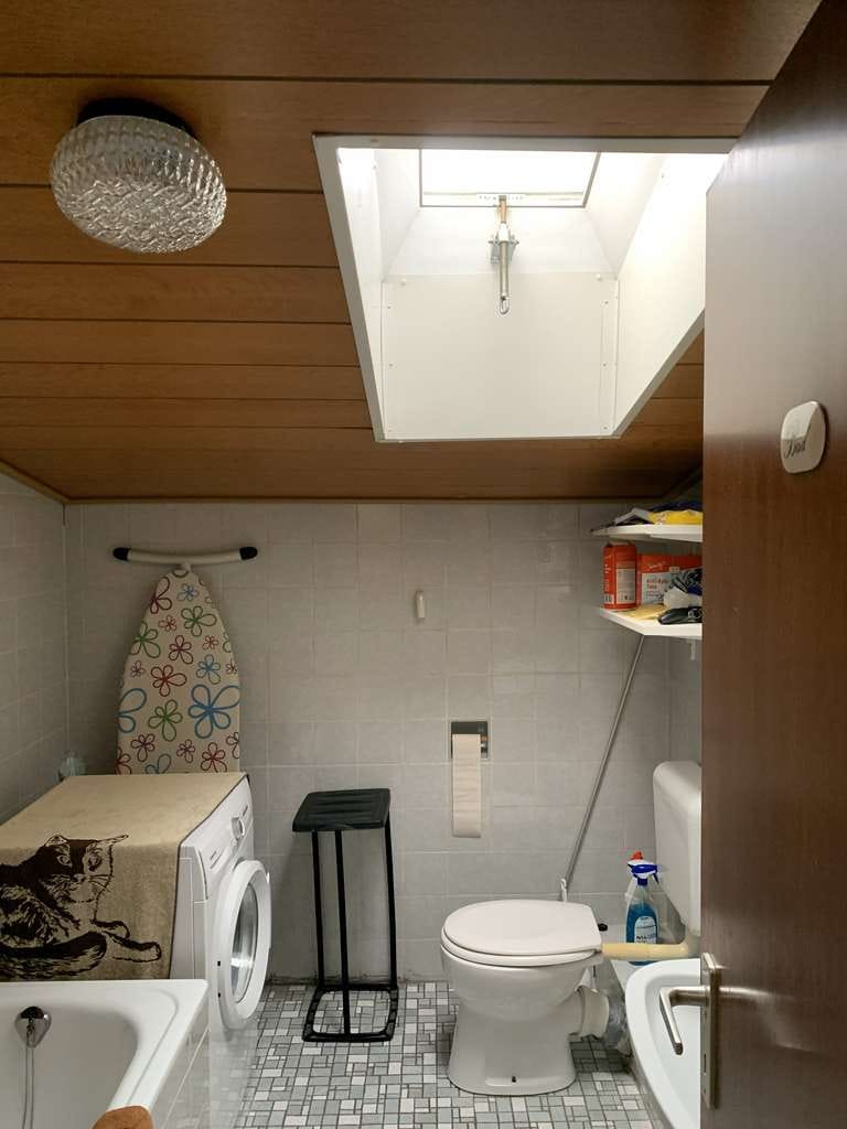 Immobilie in Gronau - Kleine vermietete Dachgeschosswohnung mit Balkon in Gronau - Bild 4