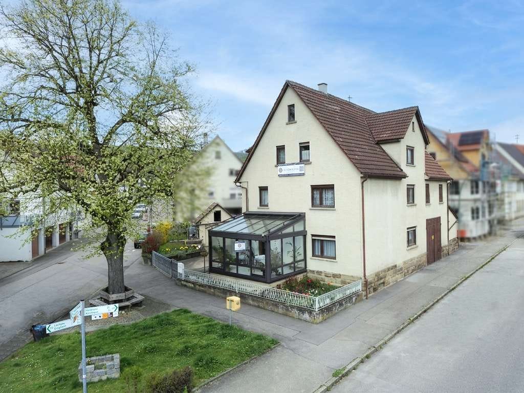 Immobilie in Walheim - HAUS MIT SCHEUNE – hier passt das Leben rein – bezugsfrei - Bild 0