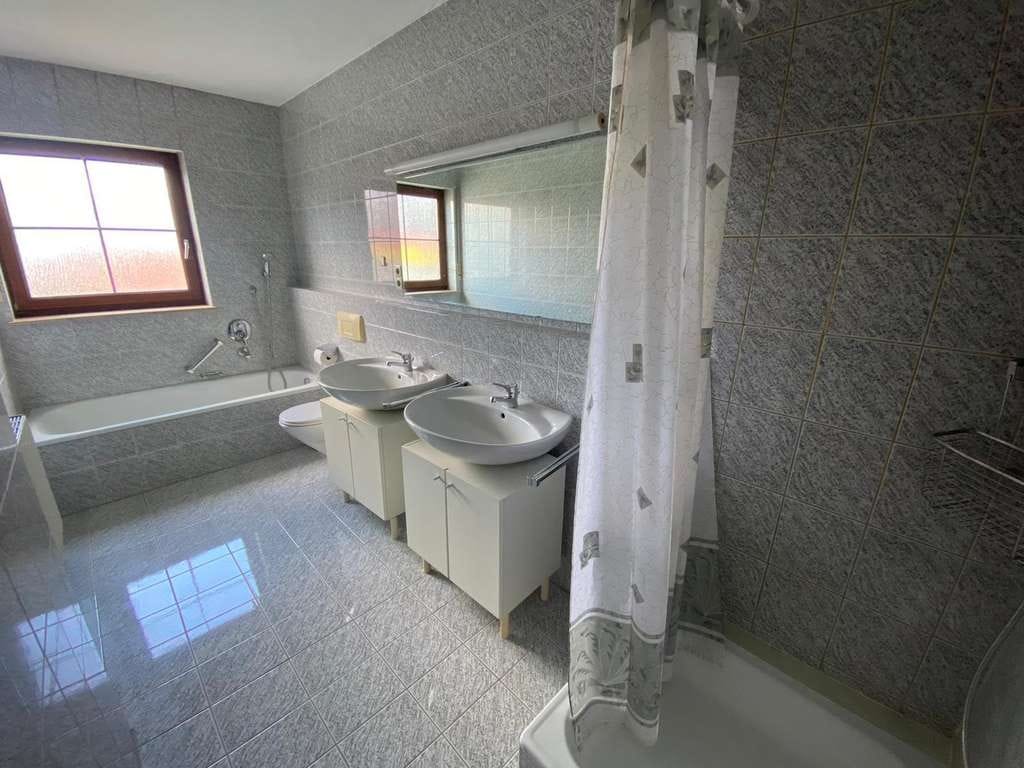 Immobilie in Steinenbronn - Gepflegtes Reihenmittelhaus in ruhiger Wohnlage von Steinenbronn - Bild 4
