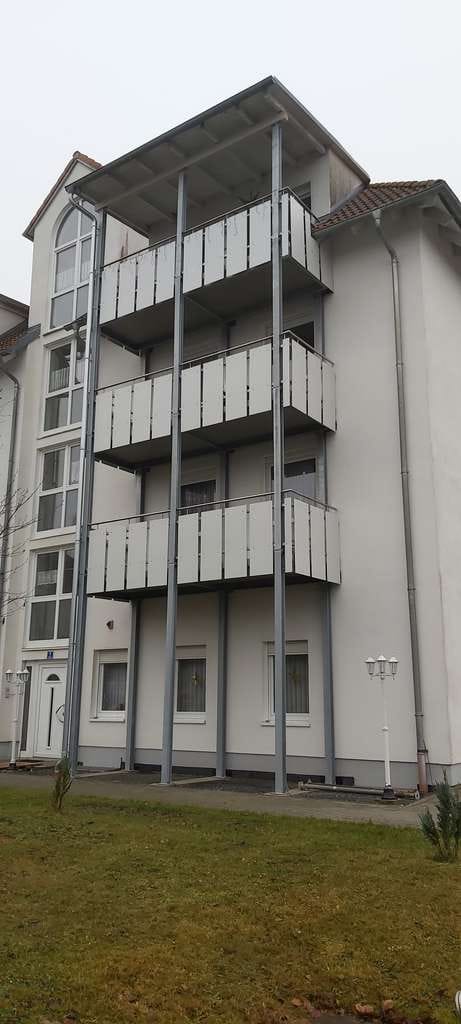 Immobilie in Plößberg - 2-Zimmer-ETW mit Carport als Renditeobjekt - betreutes Wohnen - Bild 2