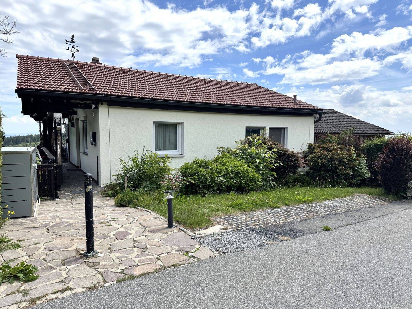 Immobilie in Thurmansbang - Bayerischer Wald / Thurmansbang, Solla: Doppelhaushälfte mit unverbaubarem Fernblick - Bild 0