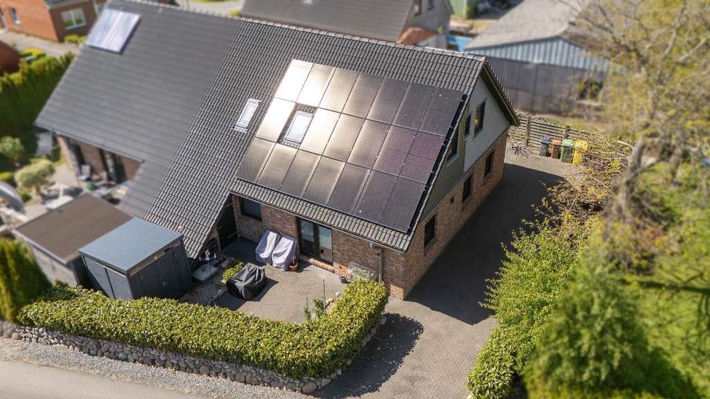 Immobilie in Oldersbek - Gepflegte Doppelhaushälfte aus 2012 mit PV-Anlage in Rantrum - Bild 0
