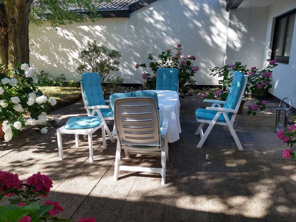 Immobilie in Riegelsberg - Gepflegter Bungalow mit ELW in 66292 Riegelberg - Bild 2