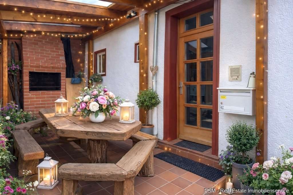 Immobilie in Königstein - ** Gemütliches Fachwerkhaus mit Kamin, Sauna, Terrasse und Burgblick in bevorzugter ruhiger Lage ** - Bild 0