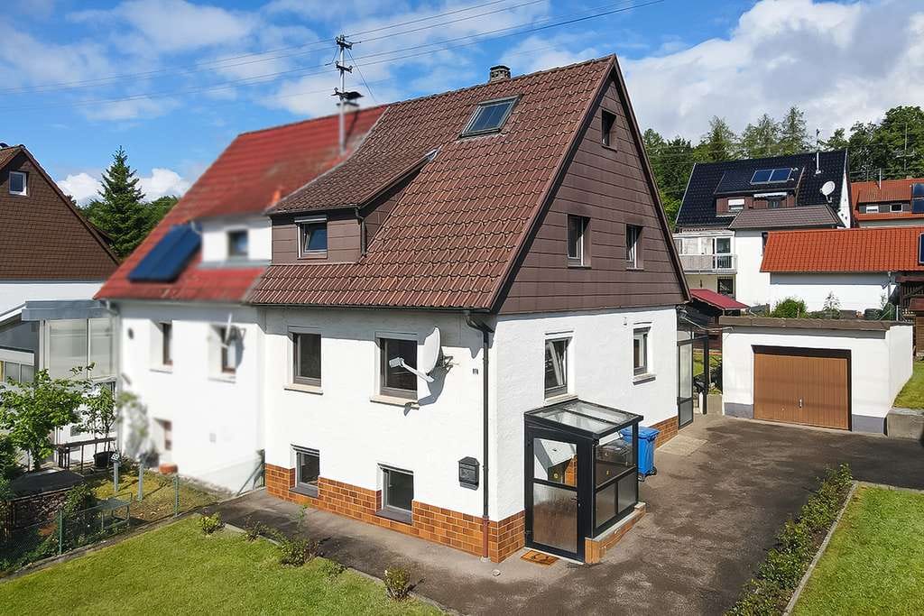 Immobilie in Winterlingen - Ihr Start ins Eigenheim • gemütliches Zuhause mit Garten und viel Potenzial für Ihre Wohnträume - Bild 0