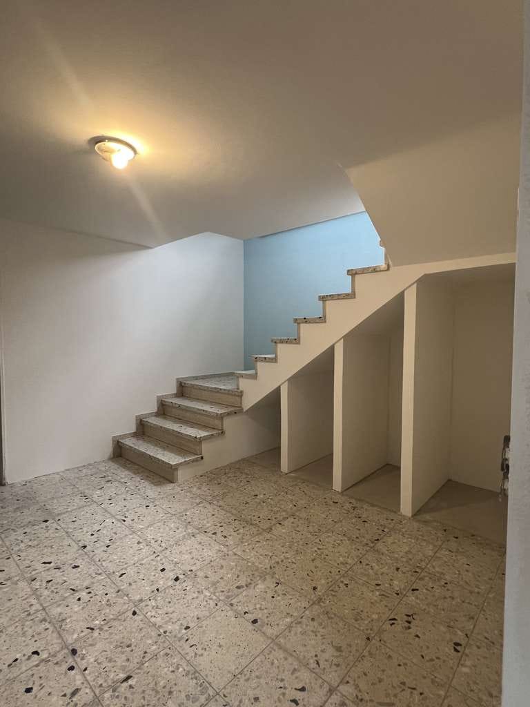 Immobilie in Niederkirchen - Modernisiertes Einfamilienhaus mit Einliegerwohnung- /Büropotenzial  und idyllischem Garten - Bild 1