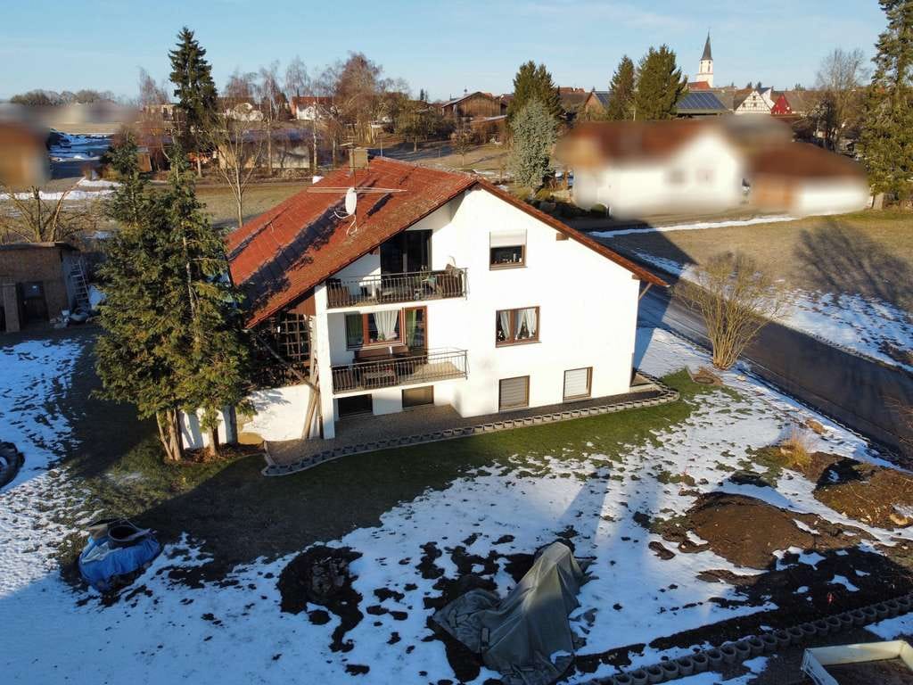 Immobilie in Hettingen - Viel Platz fürs Leben: Großzügiges Familienhaus mit Einliegeroption - Bild 0