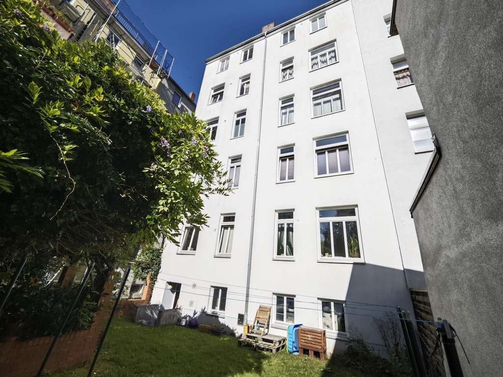 Immobilie in Rostock - MFH mit 6 Wohnungen und viel Mietsteigerungspotenzial in der KTV - Bild 3