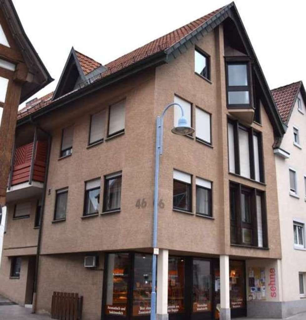 Immobilie in Ehningen - **Großzügige Familienwohnung mit 4,5-Zimmern in der Ortsmitte von Ehningen** - Bild 0